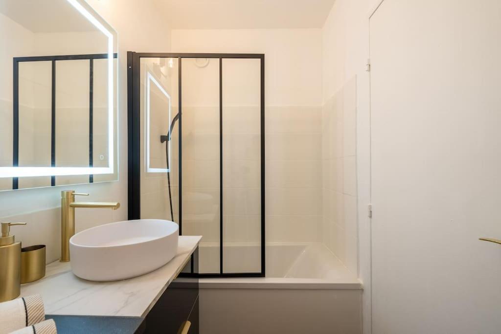 נאנט Appartement Cosy Art Deco/ Proche Centre-Ville מראה חיצוני תמונה